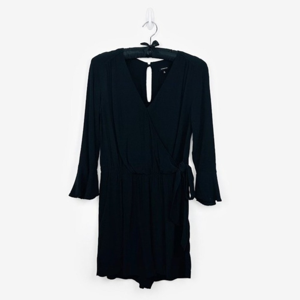 Who‎ What Wear Faux Wrap Romper Size M Black Casual Minimalist Playsuit